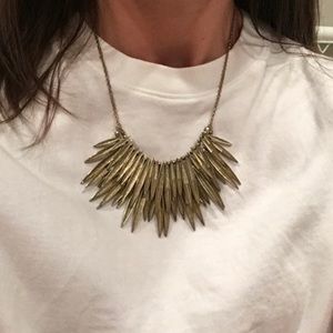 Golden leaves necklace